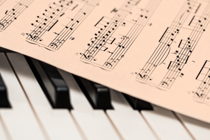 piano-g0eacb9167_1920